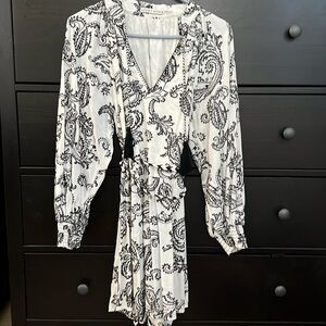 Alice and Olivia. Dress. Size 0